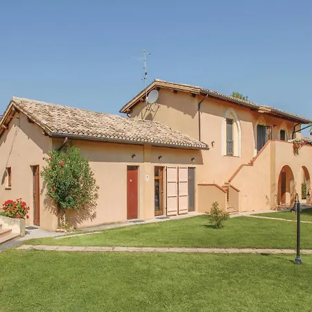 Three-bedroom In * Spoleto
